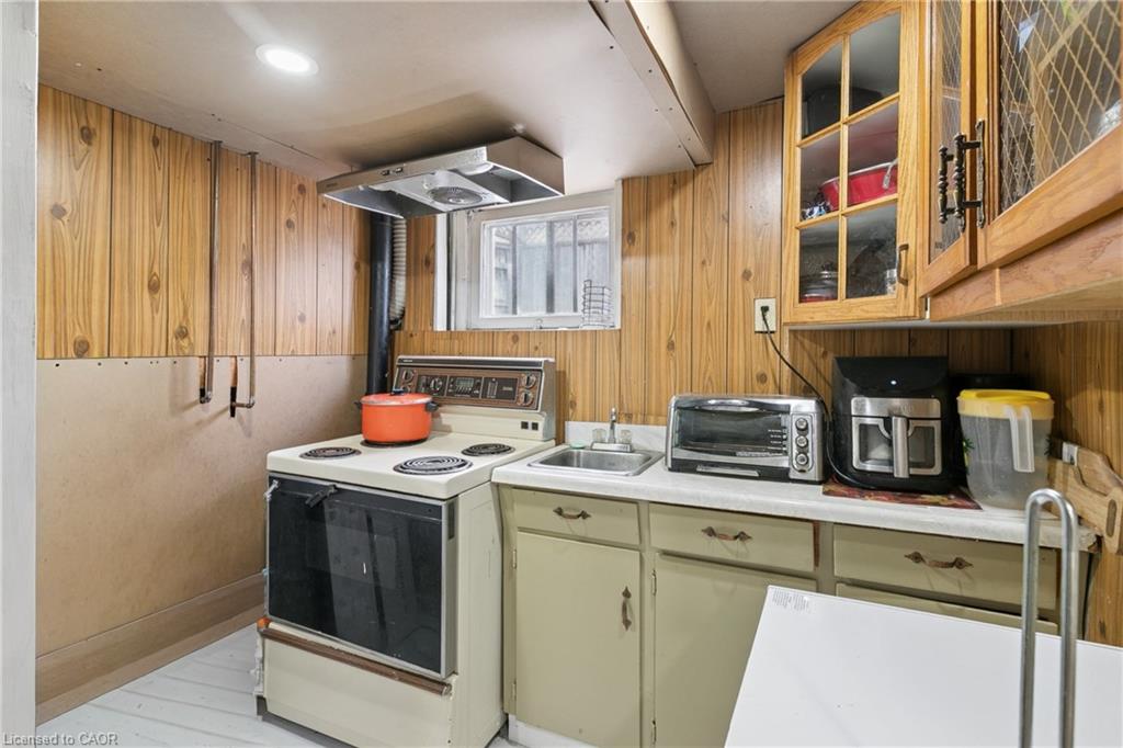 1121 Valentine Drive Property Photo 25