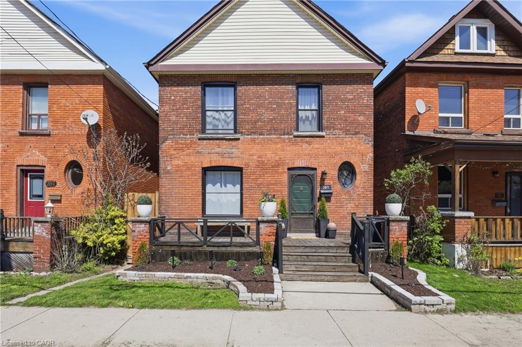 361 Cumberland Avenue Property Photo 3