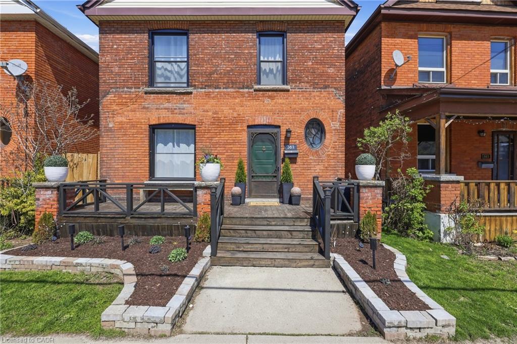361 Cumberland Avenue Property Photo 4