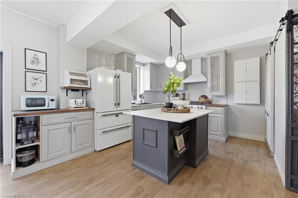 361 Cumberland Avenue Property Photo 17