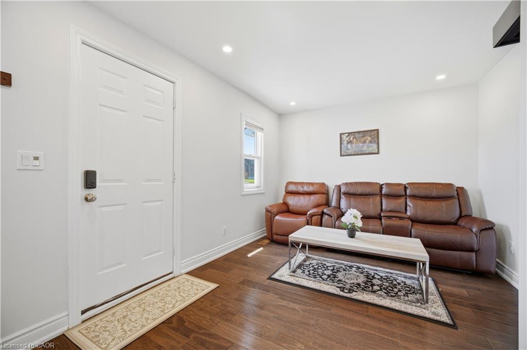 71 Beland Avenue N Property Photo 19