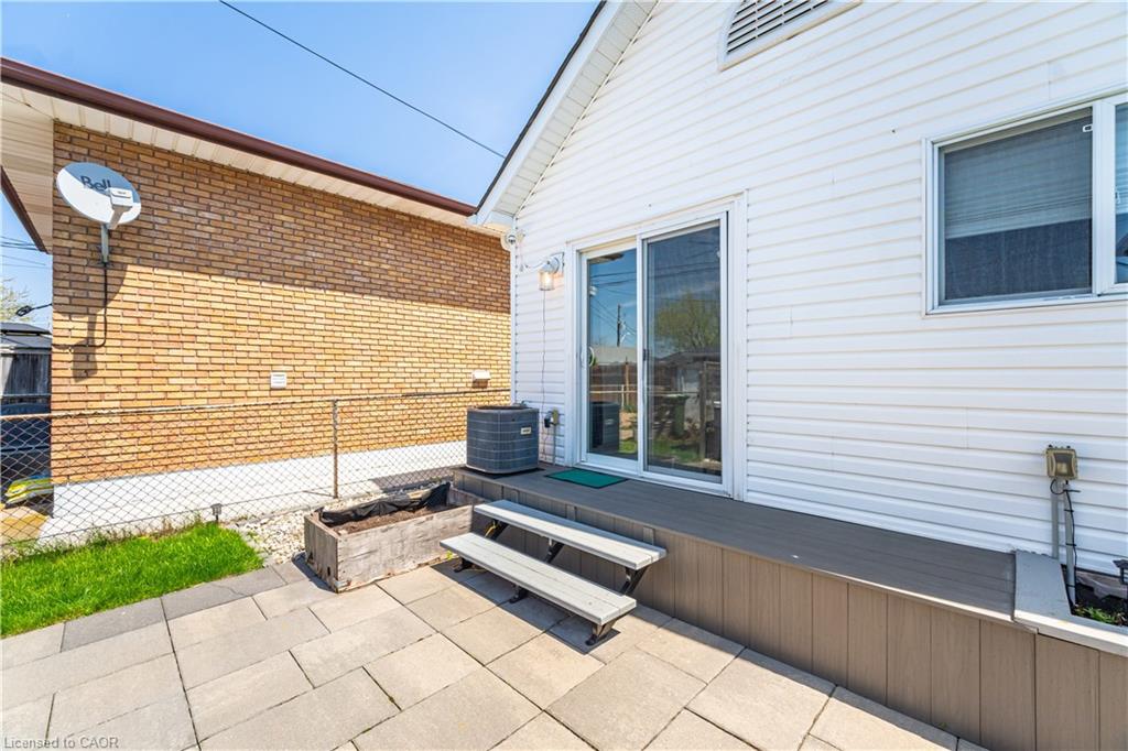 71 Beland Avenue N Property Photo 35