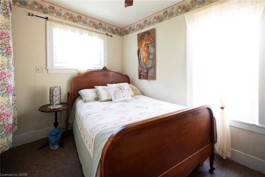 1045 Bay Street Property Photo 11