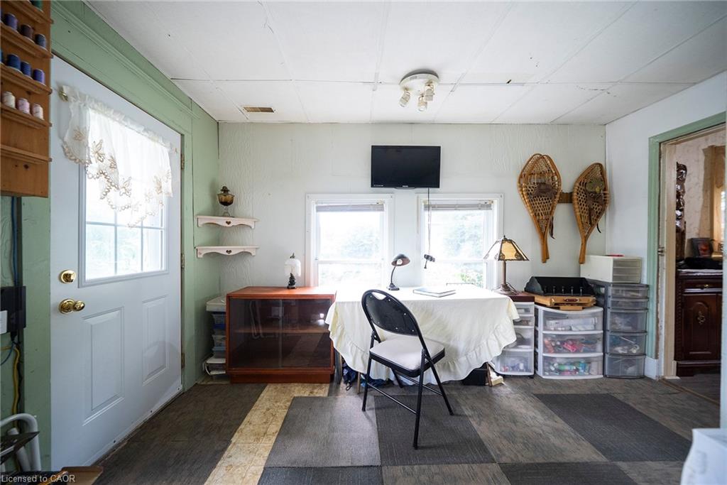 1045 Bay Street Property Photo 19