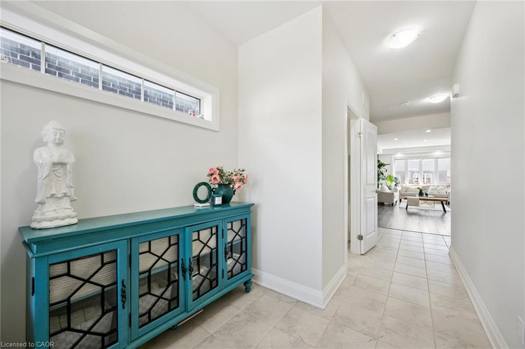 736 Wood Lily Street Property Photo 3