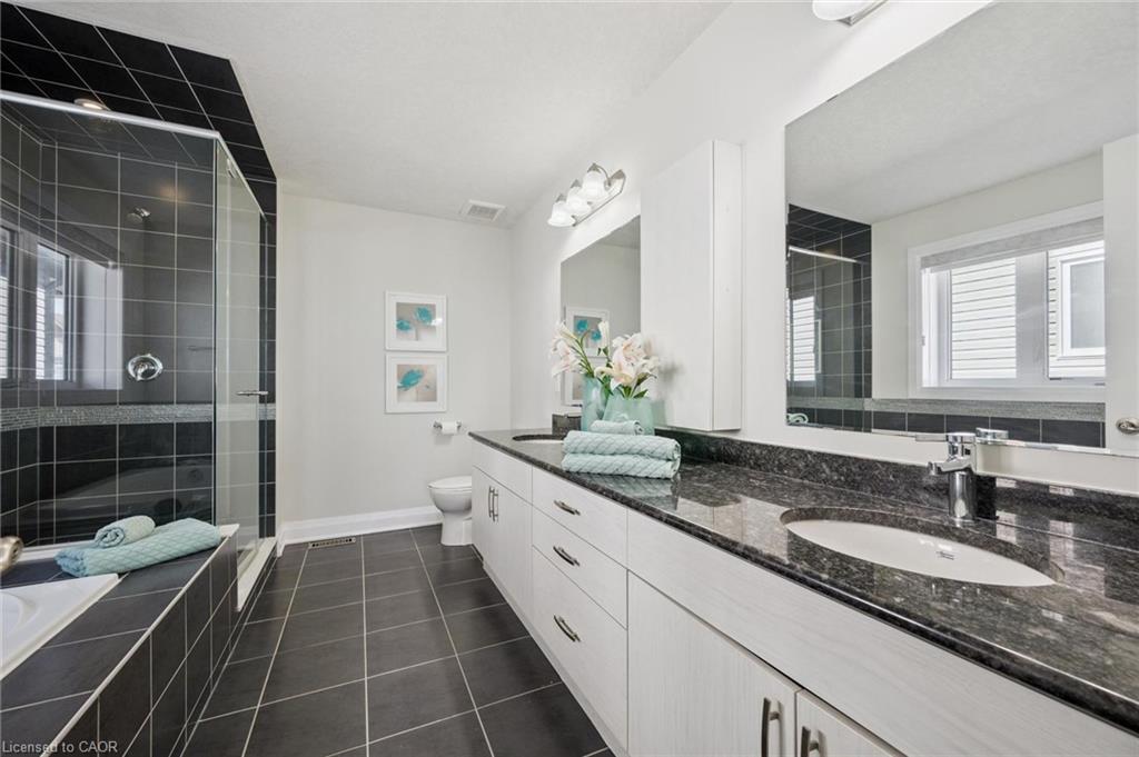 736 Wood Lily Street Property Photo 22