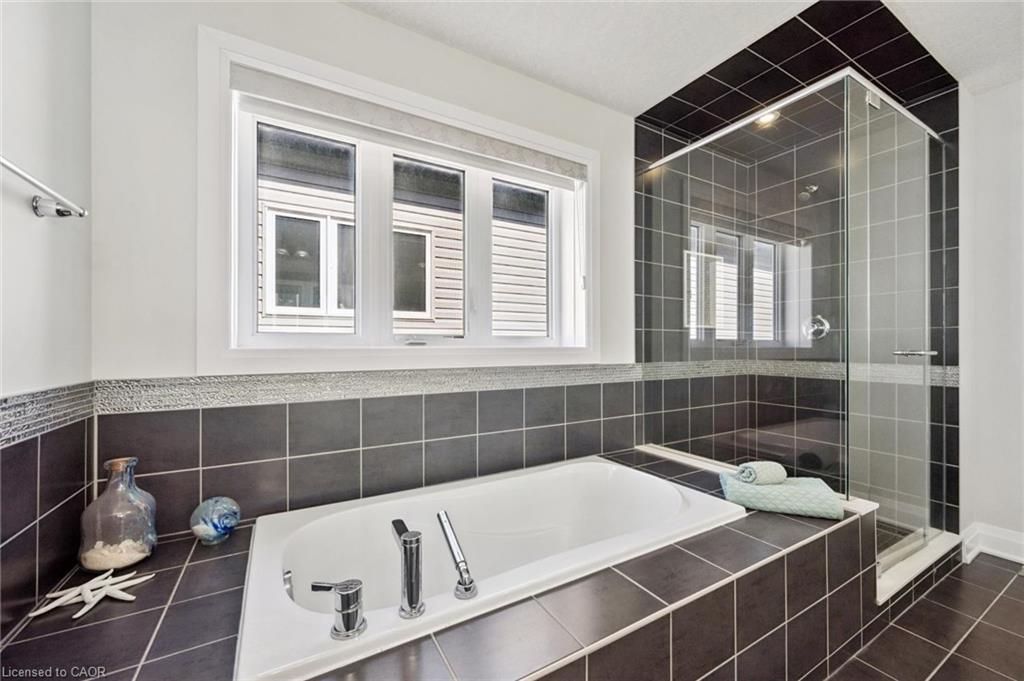 736 Wood Lily Street Property Photo 23