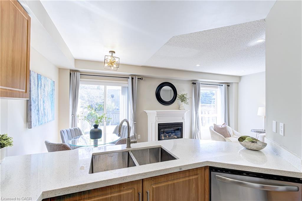 5548 Linwell Place Property Photo 19