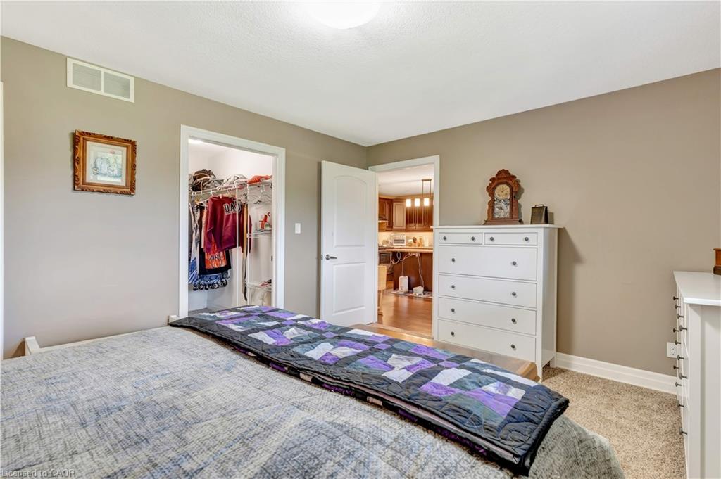 25 Clayton Street Property Photo 18