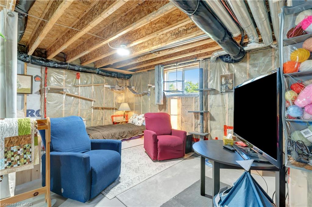 25 Clayton Street Property Photo 20