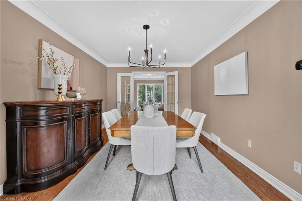 207 Longfield Crescent Property Photo 13