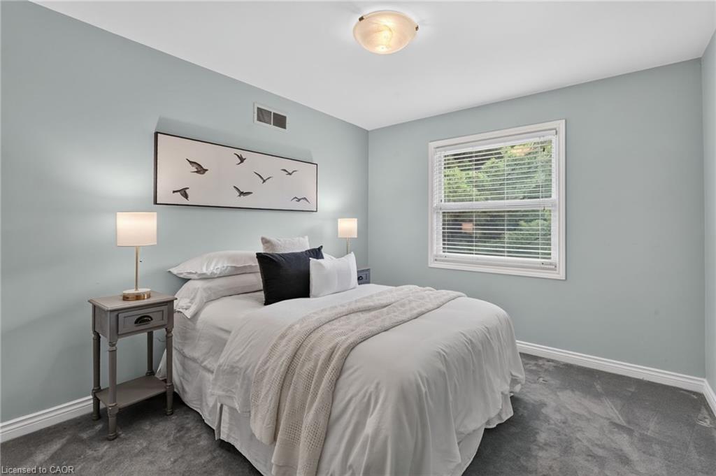 207 Longfield Crescent Property Photo 35