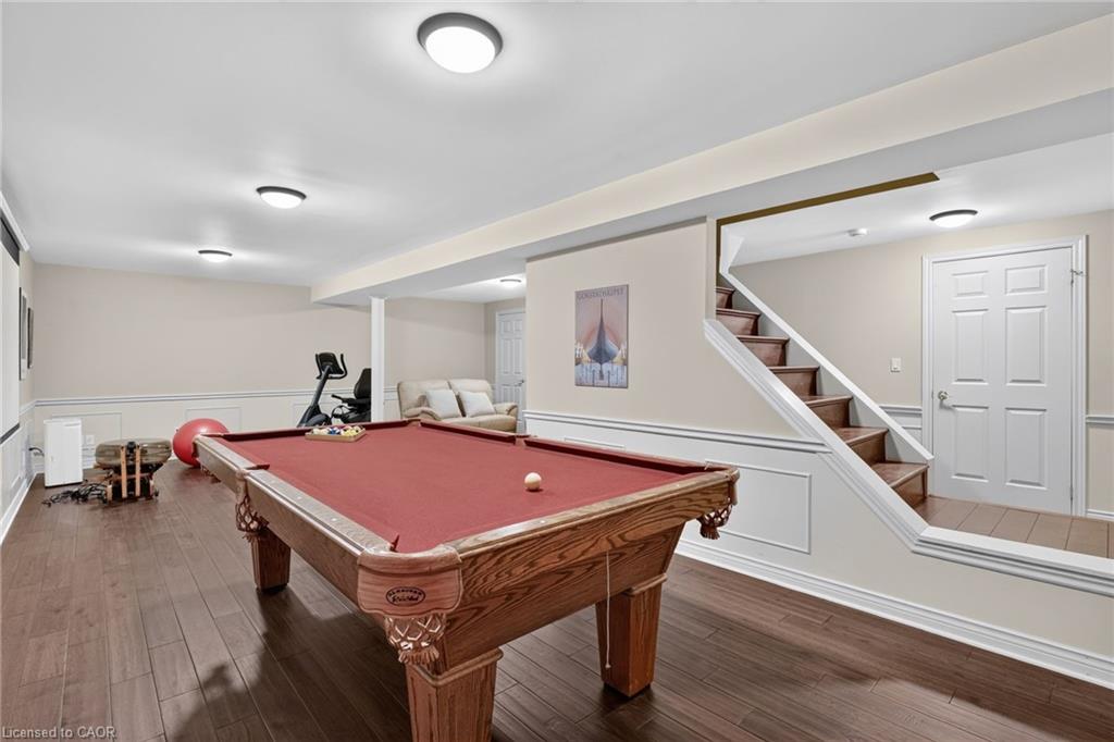 207 Longfield Crescent Property Photo 40