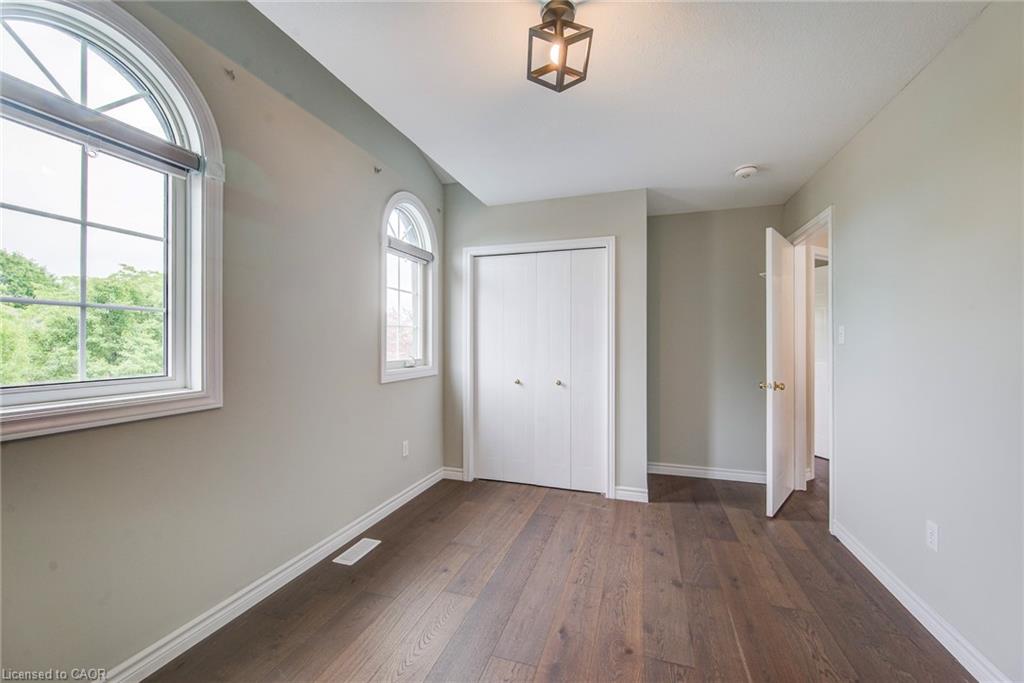 182 Kerwood Drive Property Photo 31