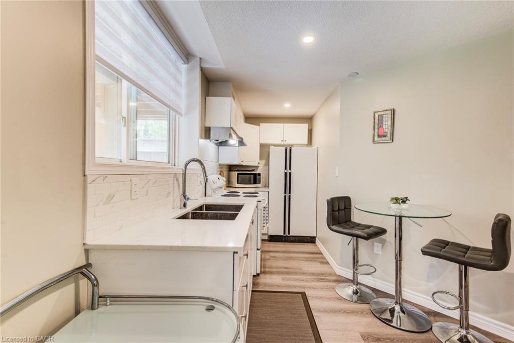 182 Kerwood Drive Property Photo 41