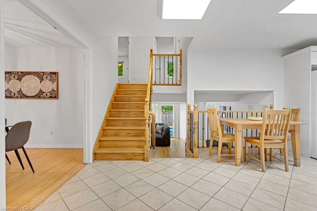31 Pinewarbler Drive Property Photo 13