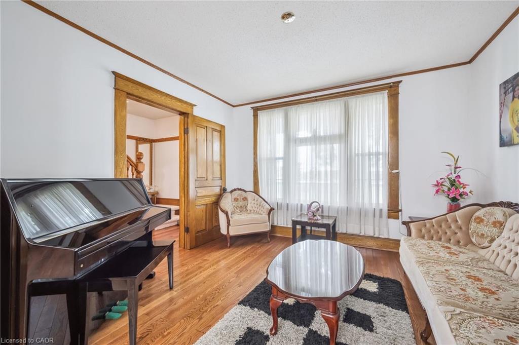 44 Walter Street Property Photo 8