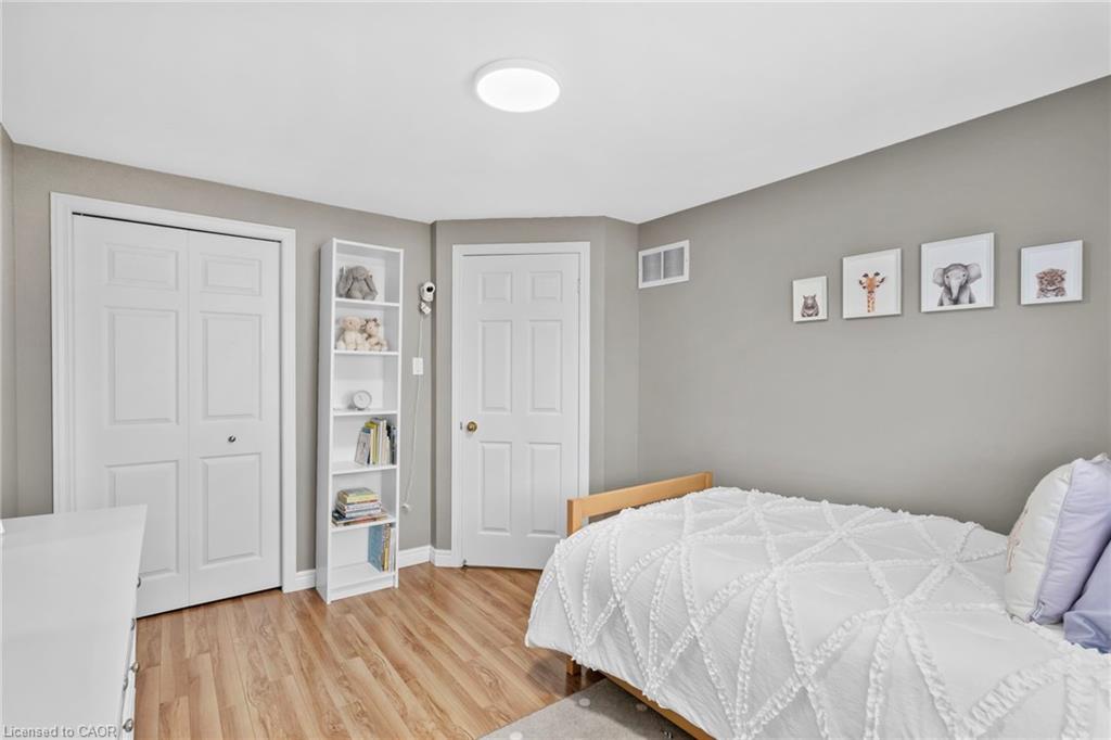 4 Beardmore Crescent Property Photo 23