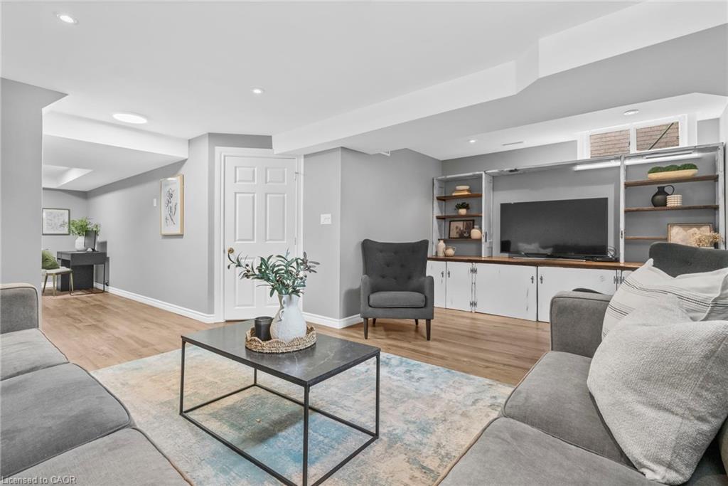 4 Beardmore Crescent Property Photo 31