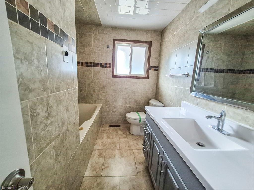 154 Appalachian Crescent Property Photo 14