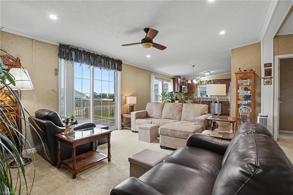 4 Hickory Hollow Property Photo 10
