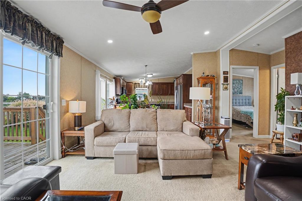 4 Hickory Hollow Property Photo 11