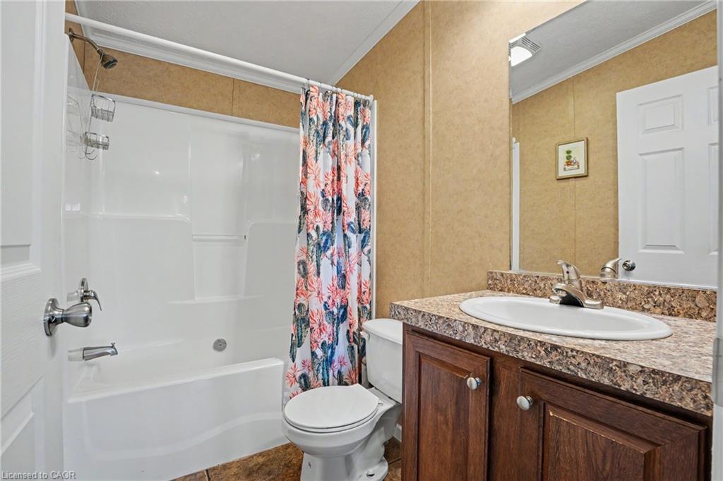 4 Hickory Hollow Property Photo 23