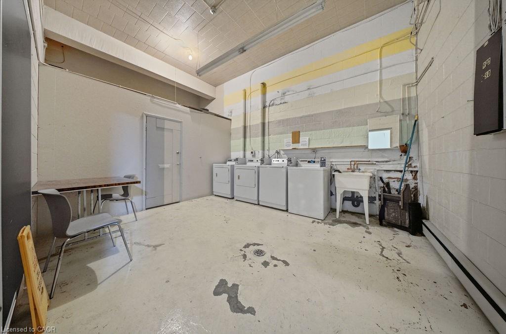 600 Upper Wellington Street Property Photo 4