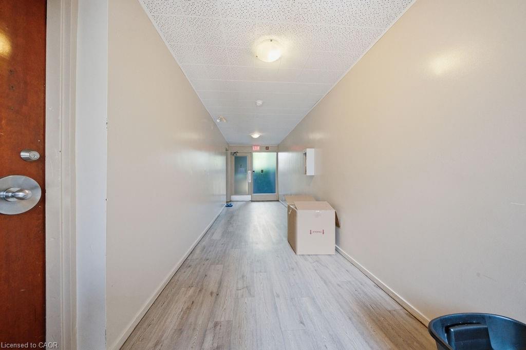 600 Upper Wellington Street Property Photo 6