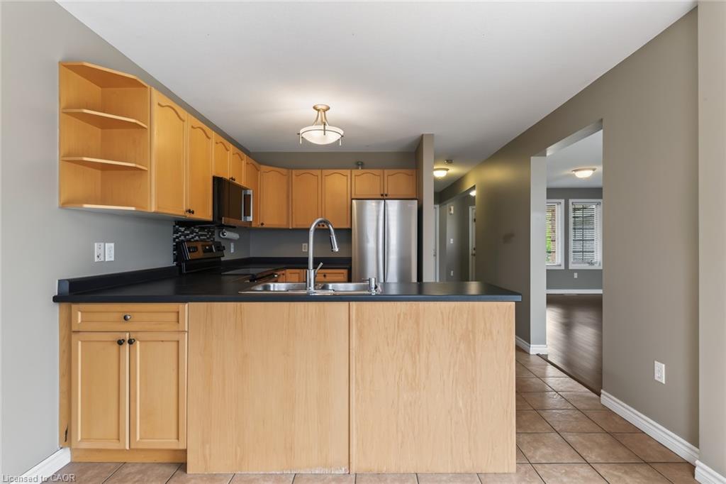 524 Ontario Street Property Photo 14