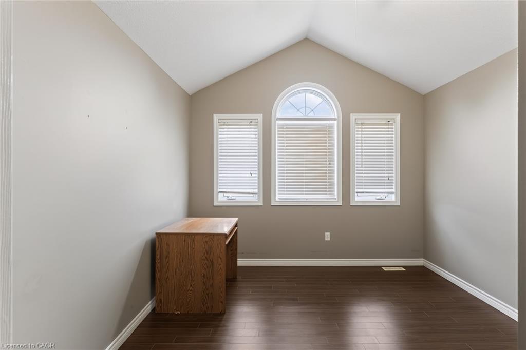 524 Ontario Street Property Photo 25