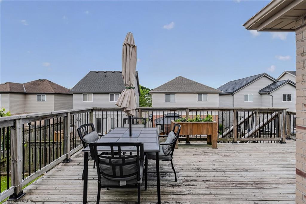 524 Ontario Street Property Photo 33