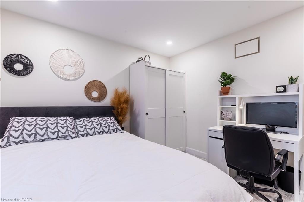 252 Upper Mount Albion Road Property Photo 29