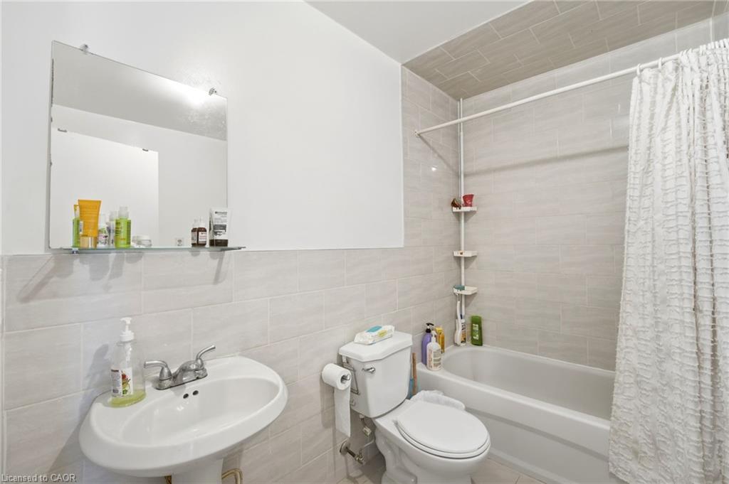 1479 Eglinton Avenue W Property Photo 13