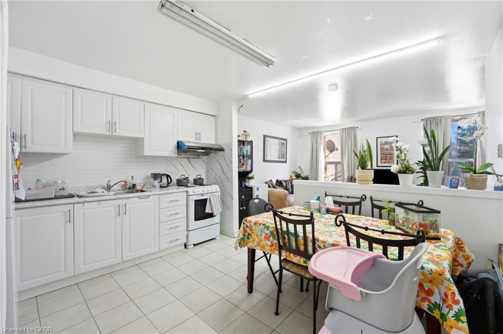 1479 Eglinton Avenue W Property Photo 14