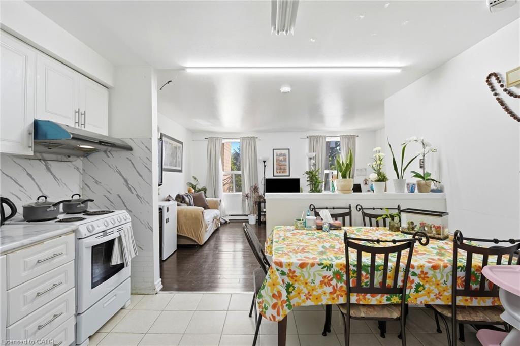 1479 Eglinton Avenue W Property Photo 16
