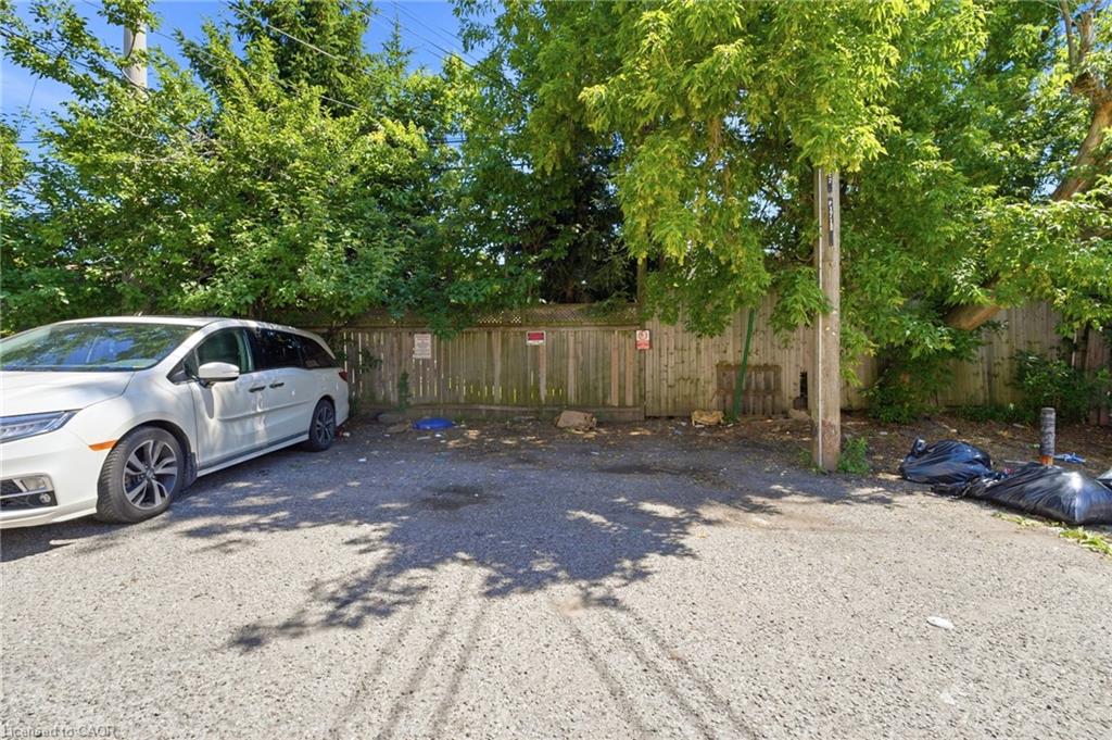 1479 Eglinton Avenue W Property Photo 22