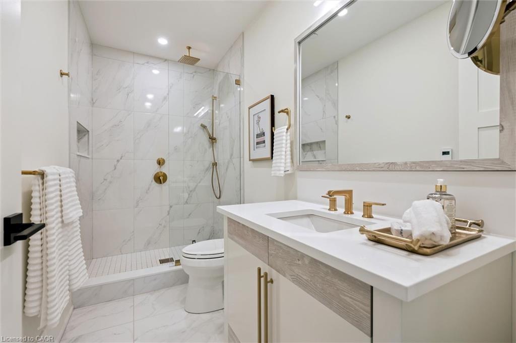 30-6523 Wellington Road 7 Property Photo 15