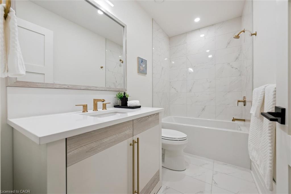 30-6523 Wellington Road 7 Property Photo 20