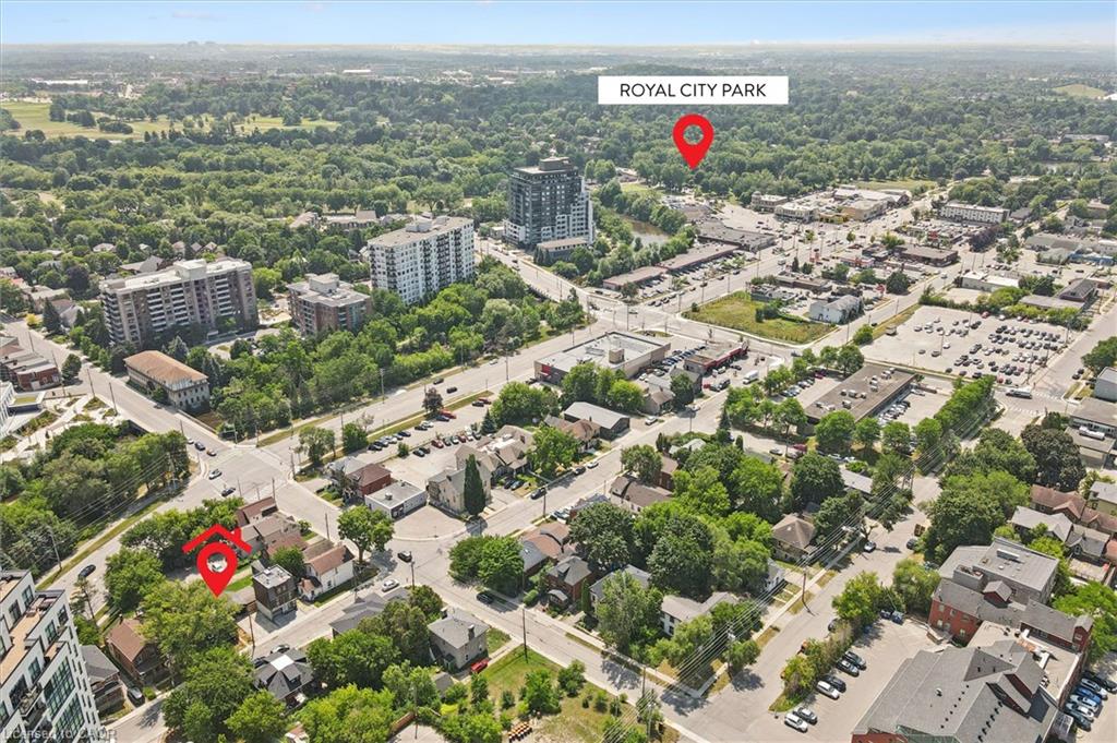 131 Surrey Street E Property Photo 40