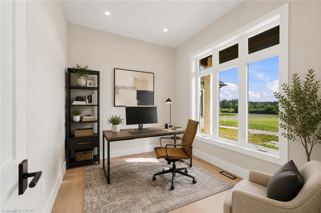 2468 Cockshutt Road Property Photo 15