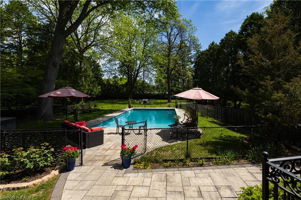 1165 Garden Road Property Photo 2