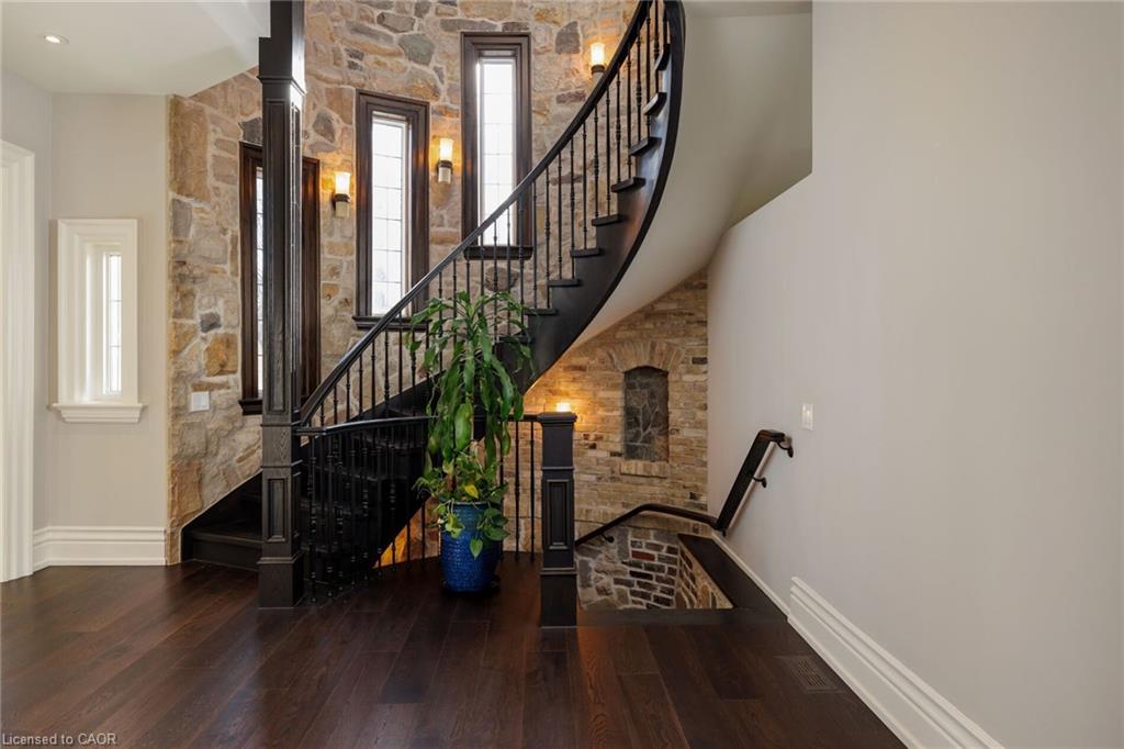 1165 Garden Road Property Photo 9