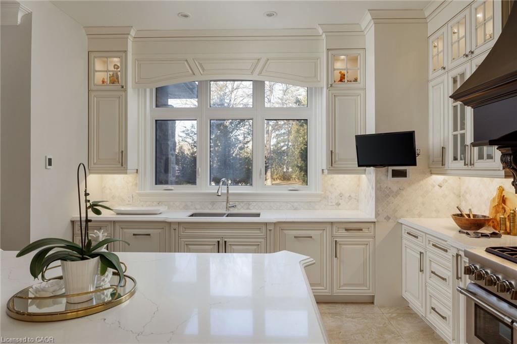 1165 Garden Road Property Photo 17