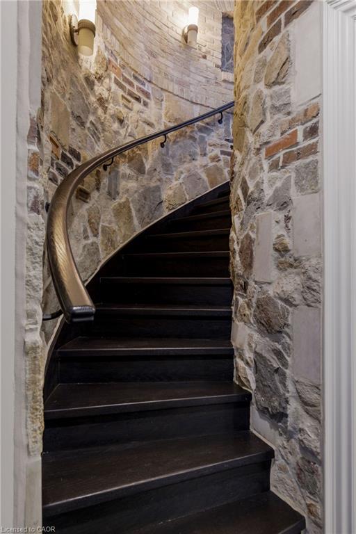 1165 Garden Road Property Photo 29