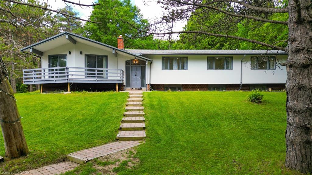 5812 Beech Grove Side Road Property Photo 1