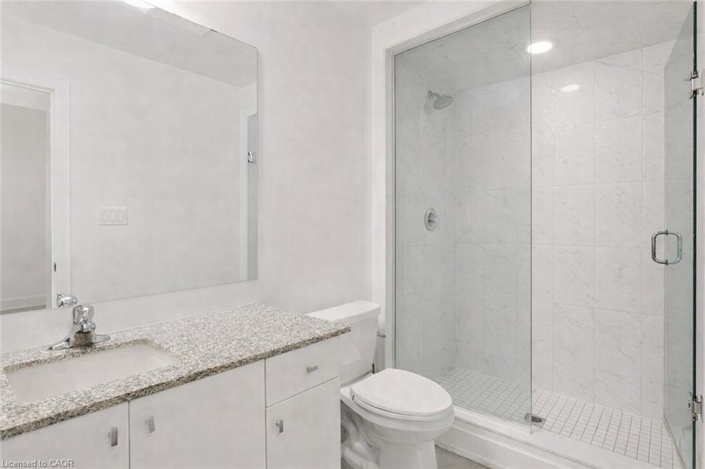 420-150 Oak Park Boulevard Property Photo 10