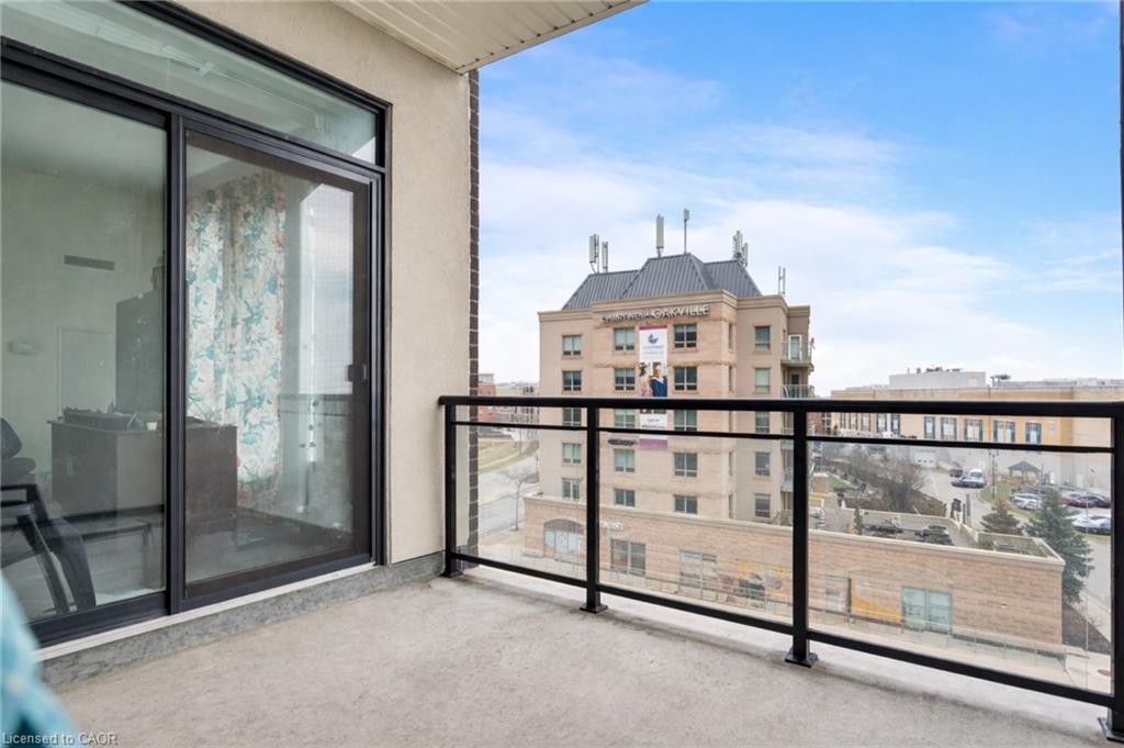 420-150 Oak Park Boulevard Property Photo 12