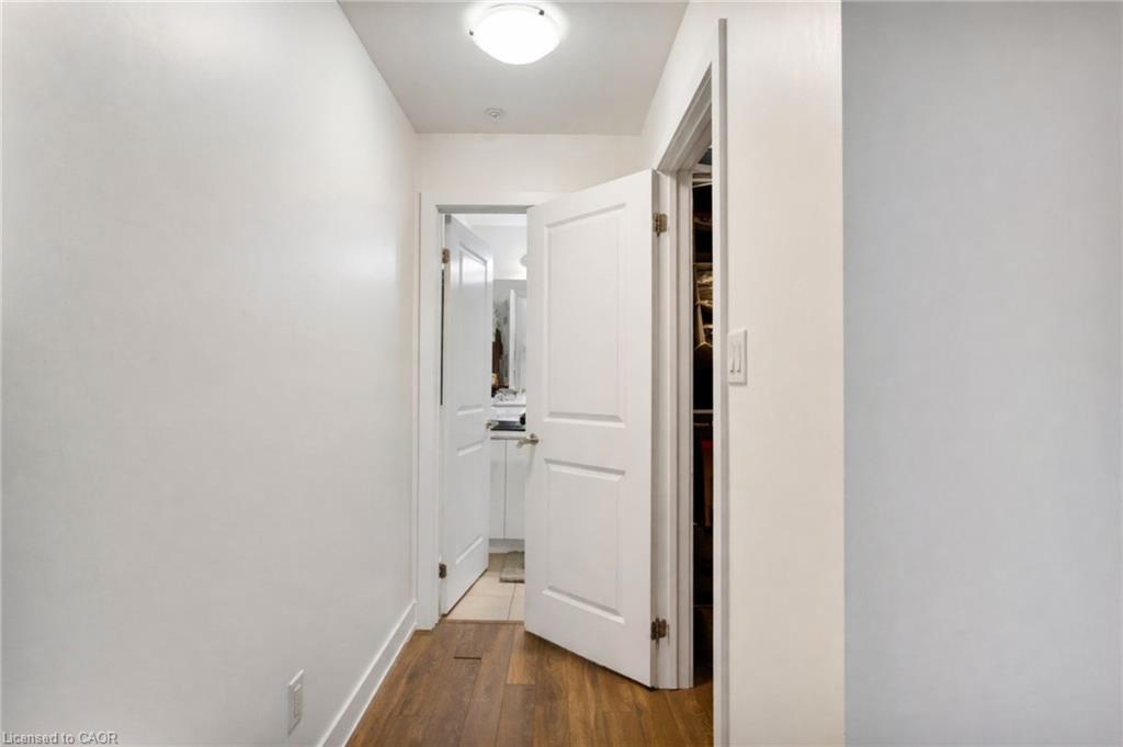 420-150 Oak Park Boulevard Property Photo 21