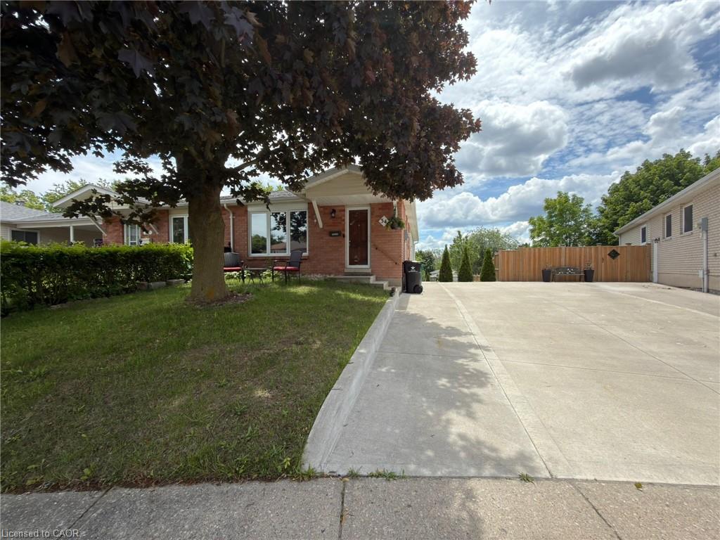 34 Nora Court Property Photo 1